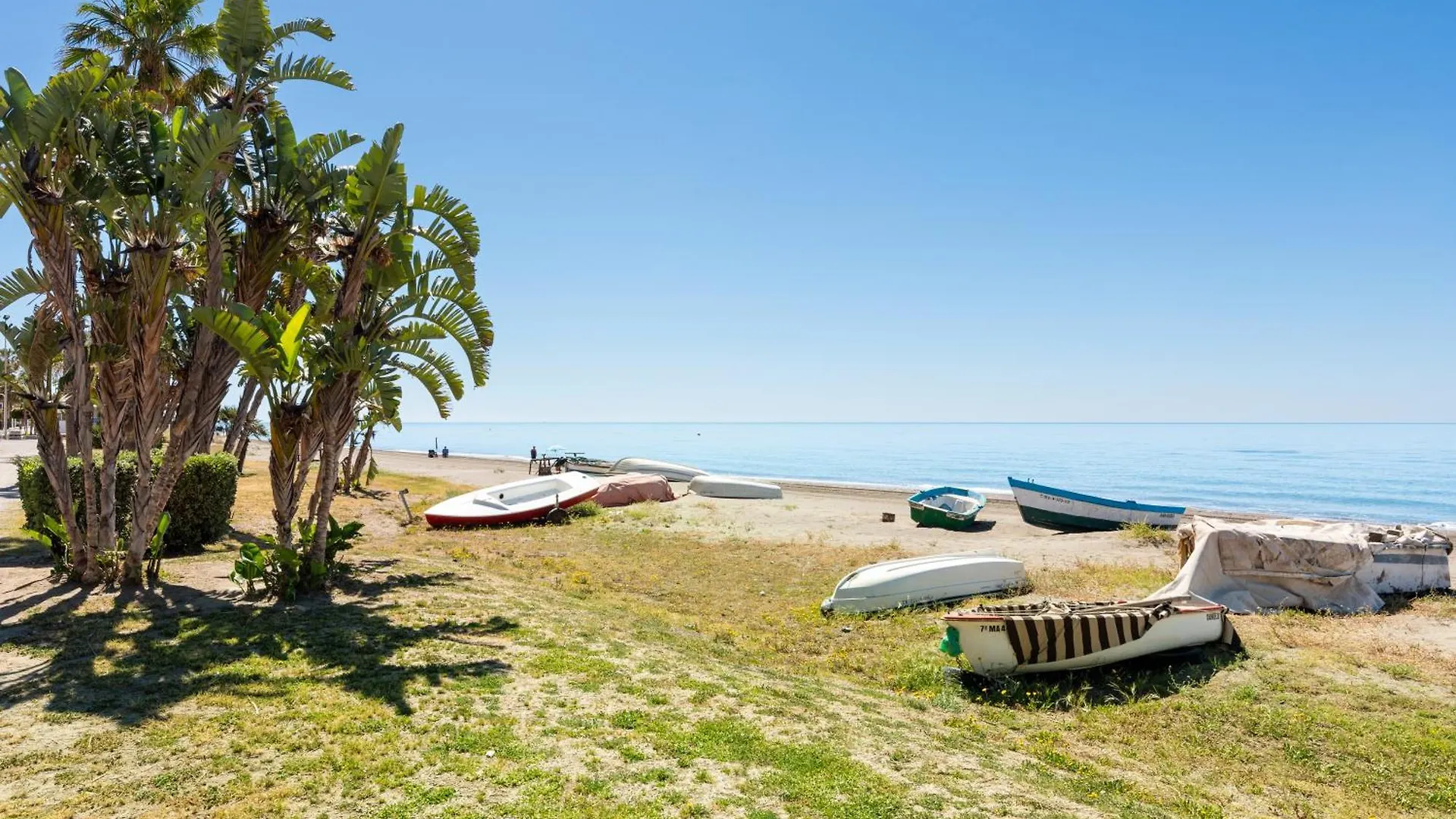 Apartment Wintowinrentals 1ª Linea De Playa, Parking Y Wifi Rincon de la Victoria Spain